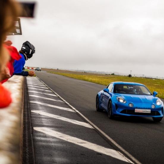 Piloter sur circuit automobile