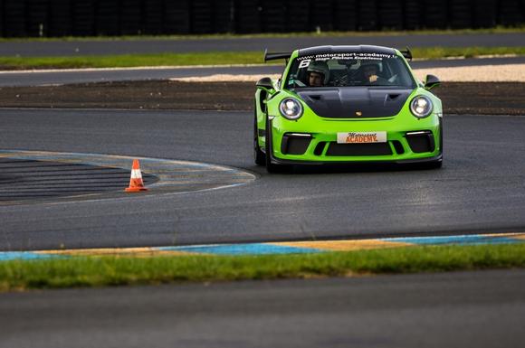 Stage Porsche sur le circuit du Mans